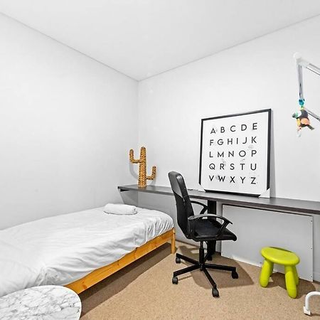 Four Bedroom Apartment With Facilities In Olympic Park Σίδνεϊ Εξωτερικό φωτογραφία