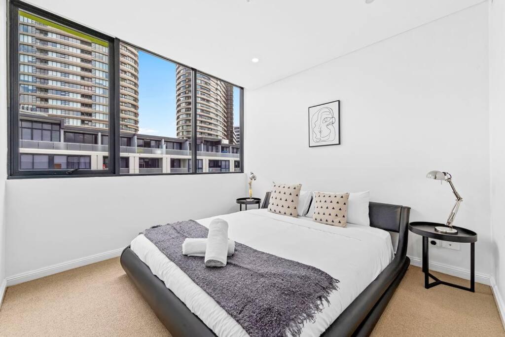 Four Bedroom Apartment With Facilities In Olympic Park Σίδνεϊ Εξωτερικό φωτογραφία